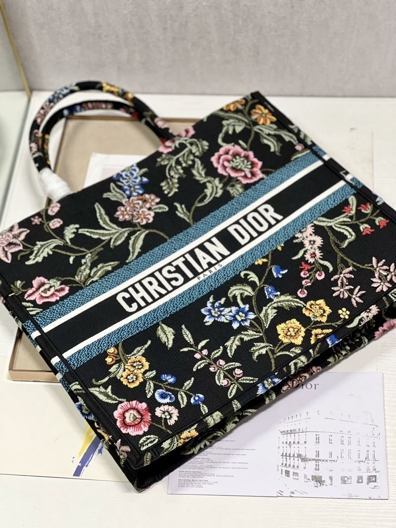 Christian Dior Shopping Bags